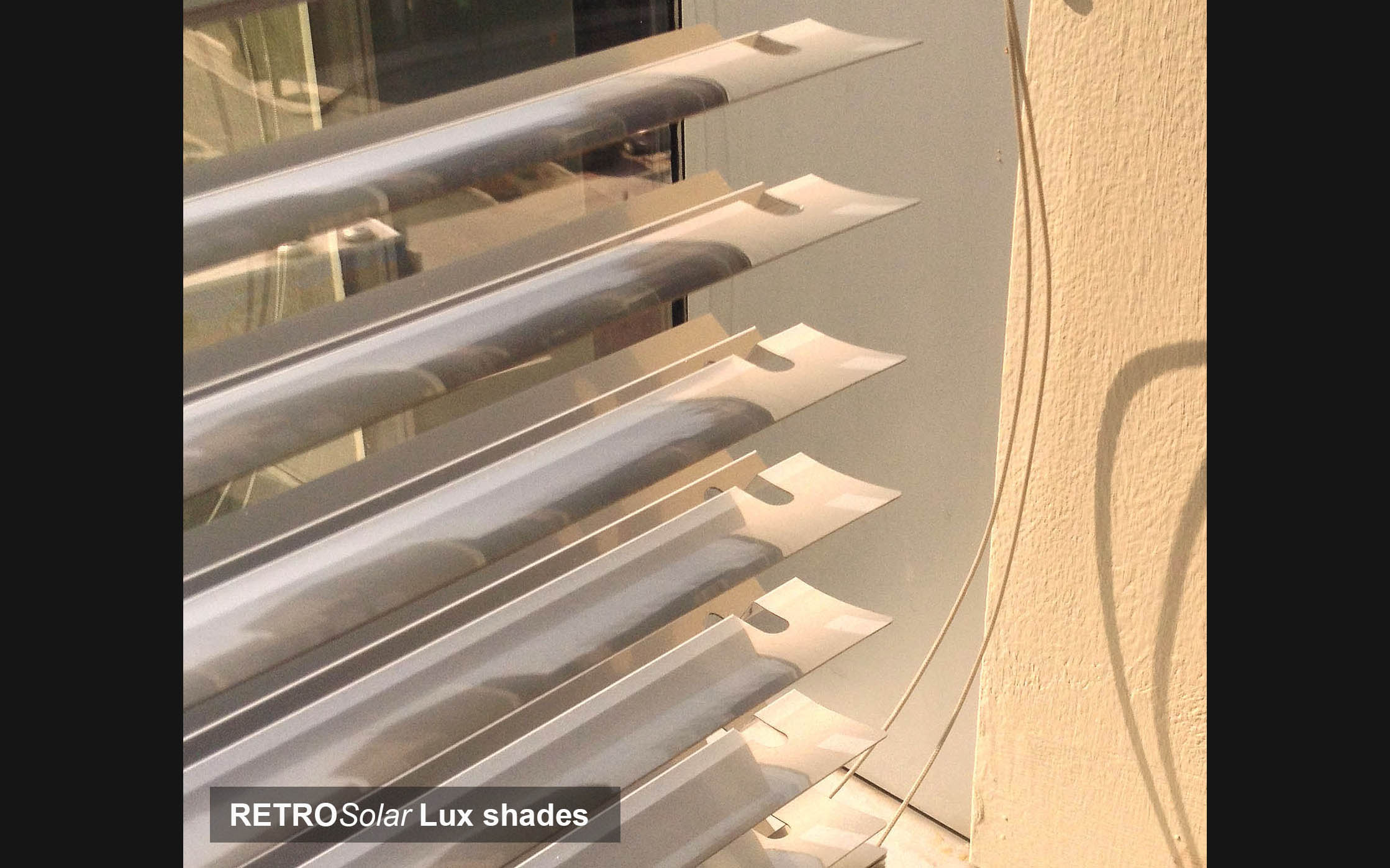 sunlight harvesting shades, reflected sunlight for office daylighting